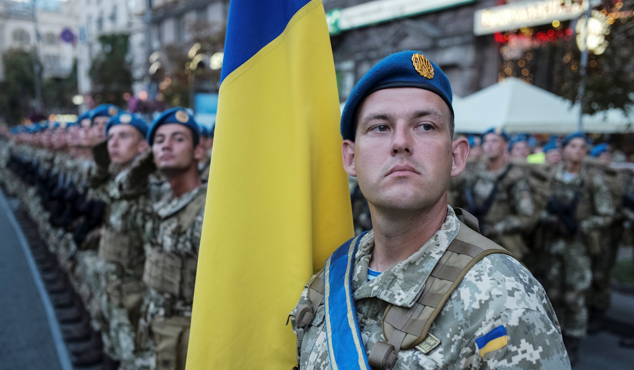 Зеленый украинец. ВСУ Украины. Армия Украины.