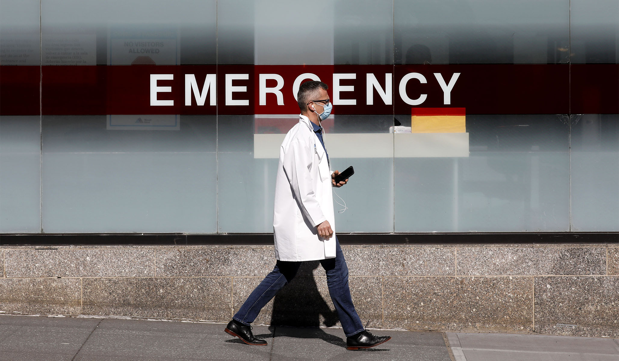 New York Hospital to Suspend Baby Deliveries after Staffers Resign over Vaccine Mandate