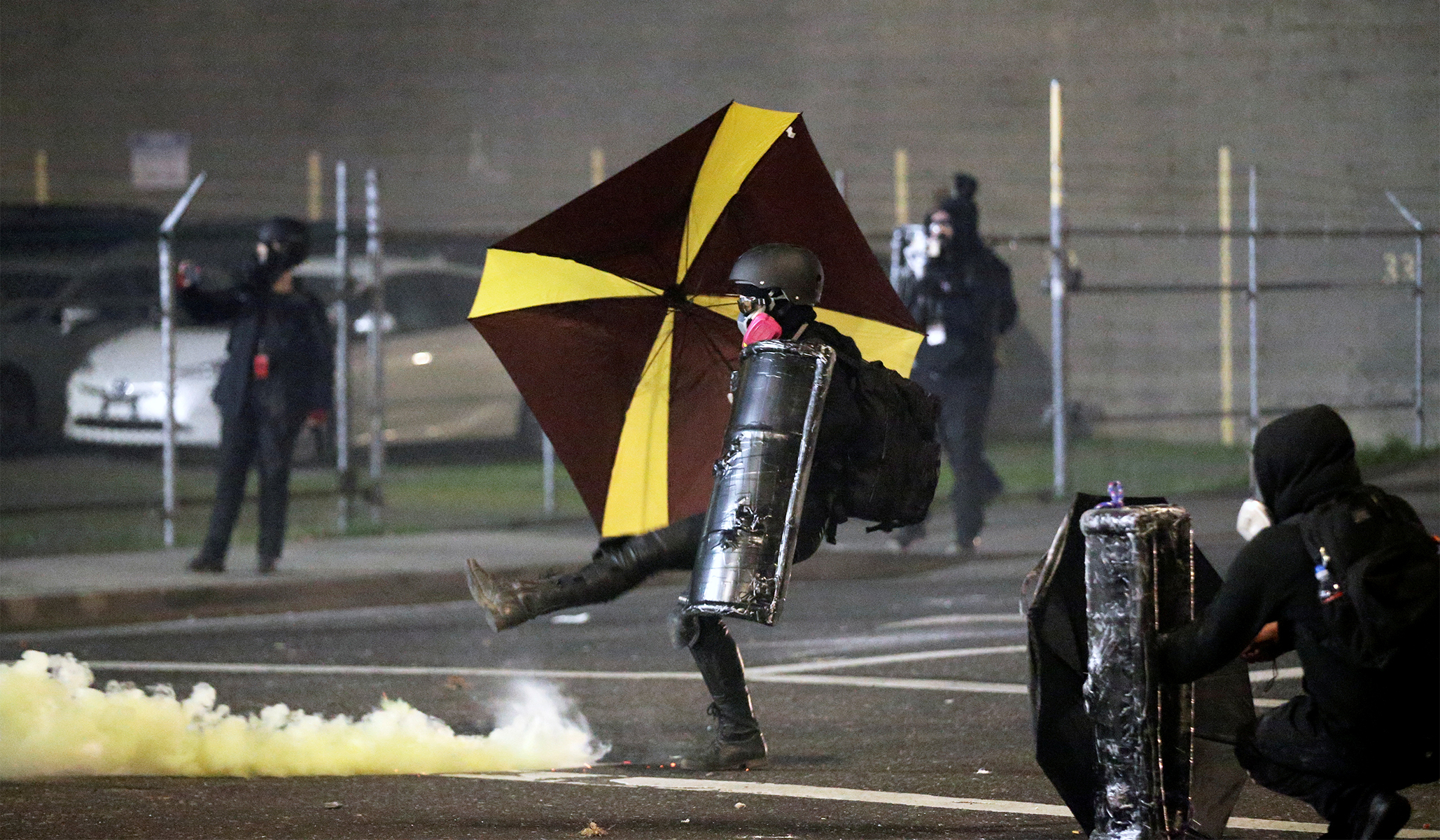 Portland Rioters Attack ICE Building, Local Dem Headquarters after ...