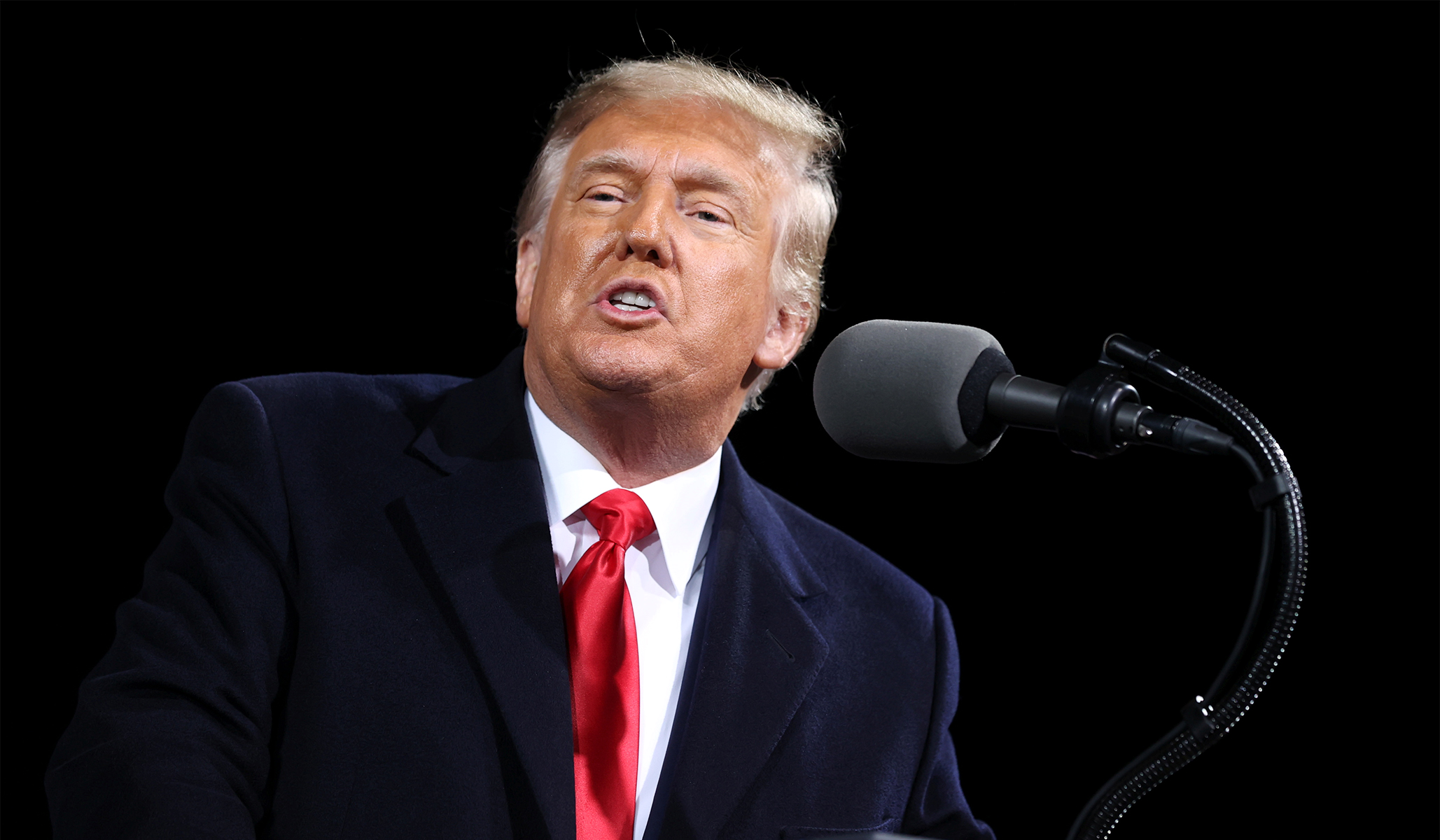 Donald Trump Looks Back, Forward, in CPAC Speech | National Review