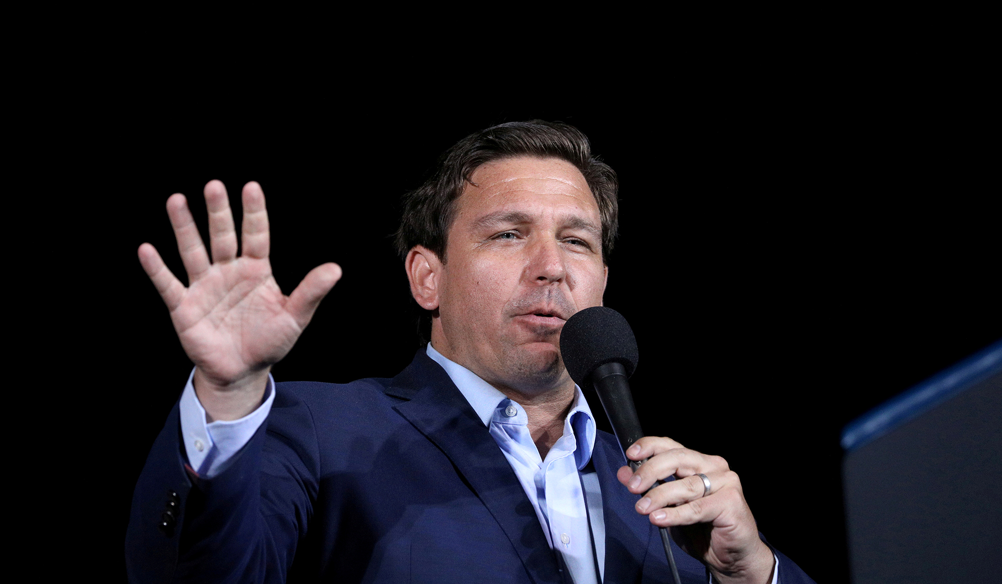 DeSantis Claims Roberts, Kavanaugh Lack 'Backbone' for Ruling on Health-Care Vaccine Mandate