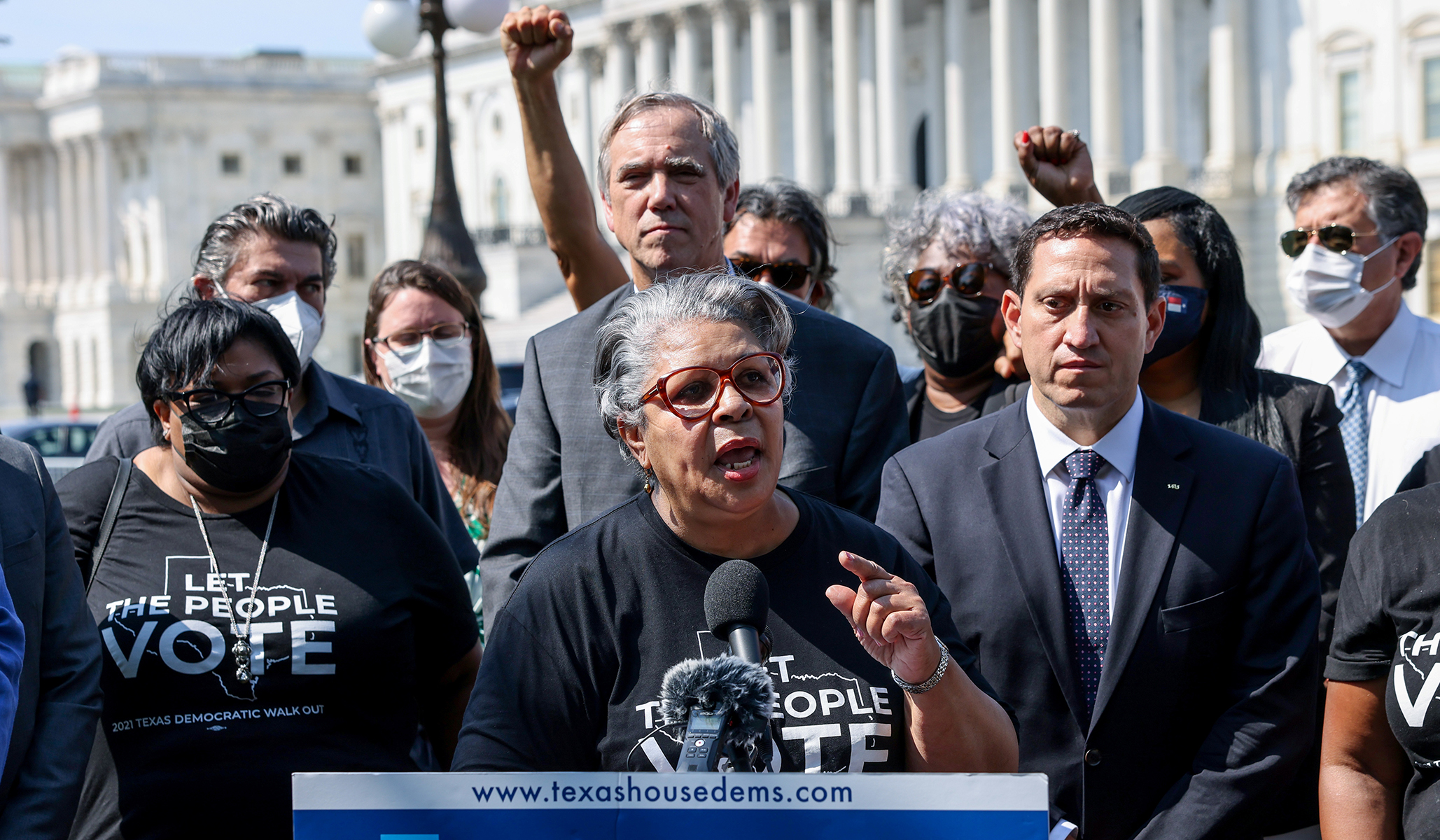 Texas House Speaker Signs Arrest Warrants for Absent Dem Lawmakers