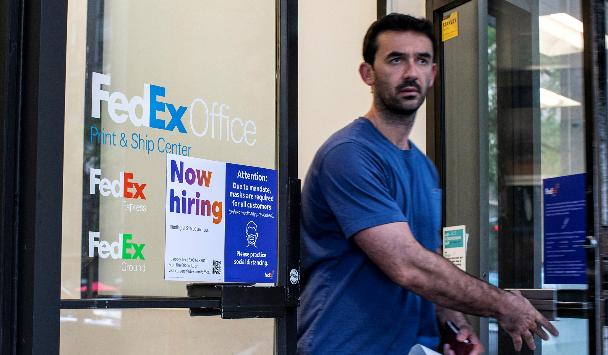 Economy Sputters in August, Jobs Report Falls Far Short of Expectations