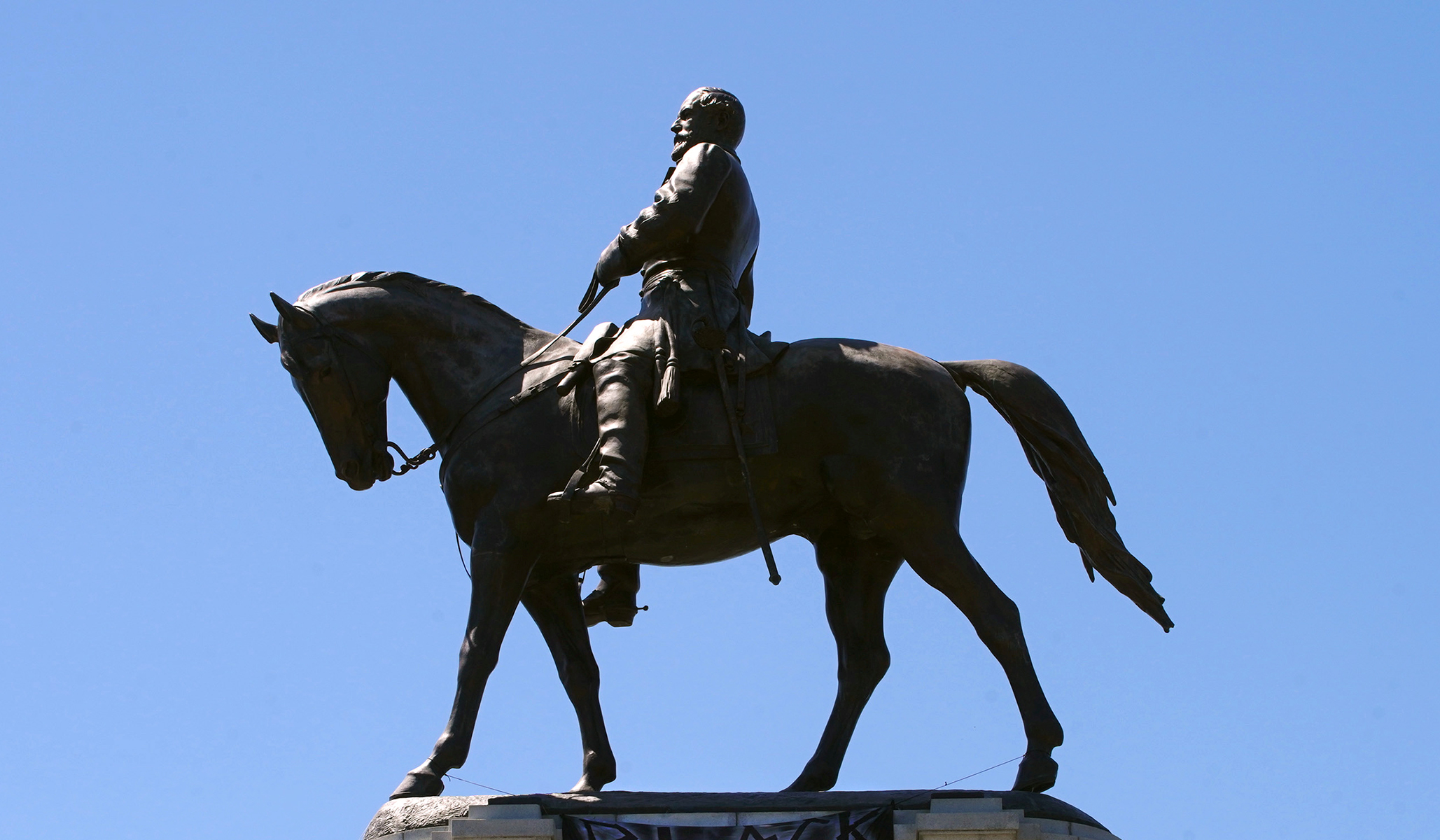 Richmond to Remove Robert E. Lee Monument after State Supreme Court Rulings