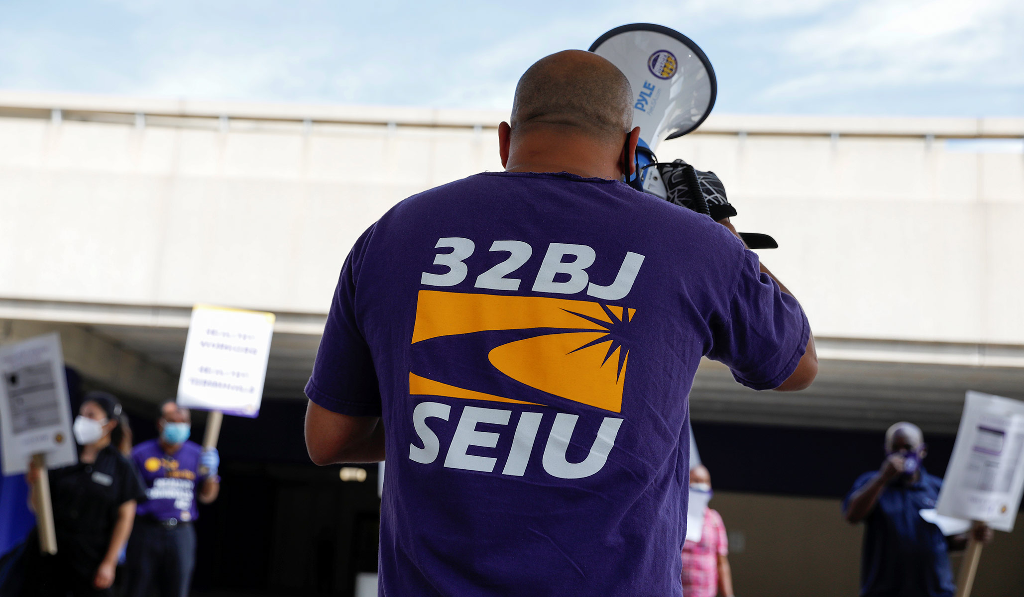 How the Build Back Better Act Steers Billions of Medicaid Dollars to Labor Unions How the Build Back Better Act Steers Billions of Medicaid Dollars to Labor Unions