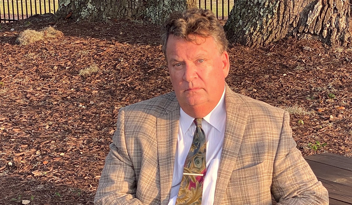 Theatre Professor Allowed to Return to Teaching after Suspension For Suggesting Students Should Have Thicker Skins