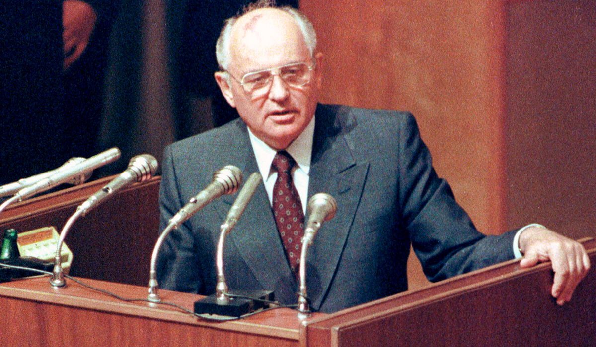 Gorbachev’s Christmas Farewell to the Soviet Union