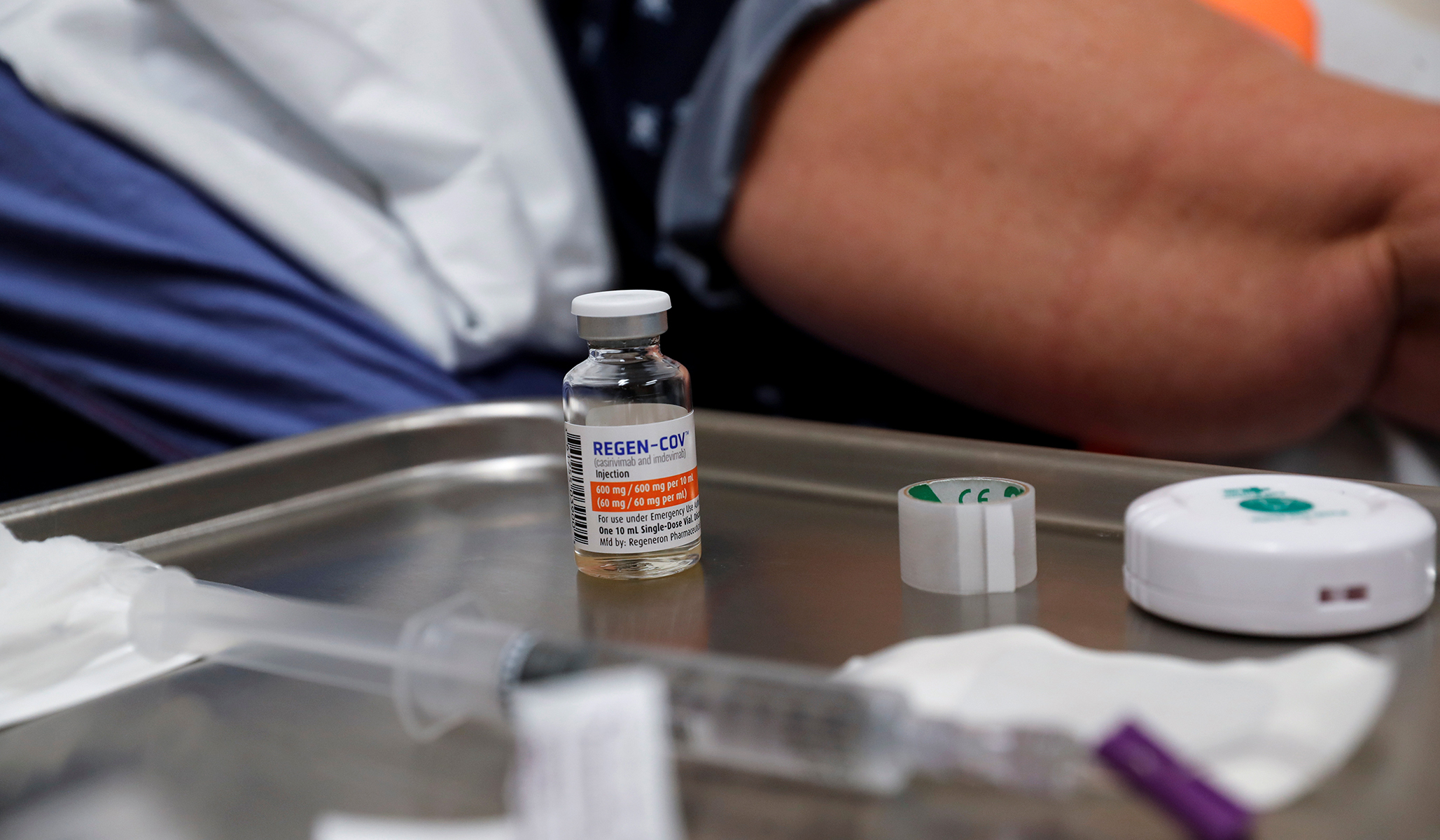 Florida Closes Covid Treatment Sites after FDA Revokes Monoclonal Antibody Authorization