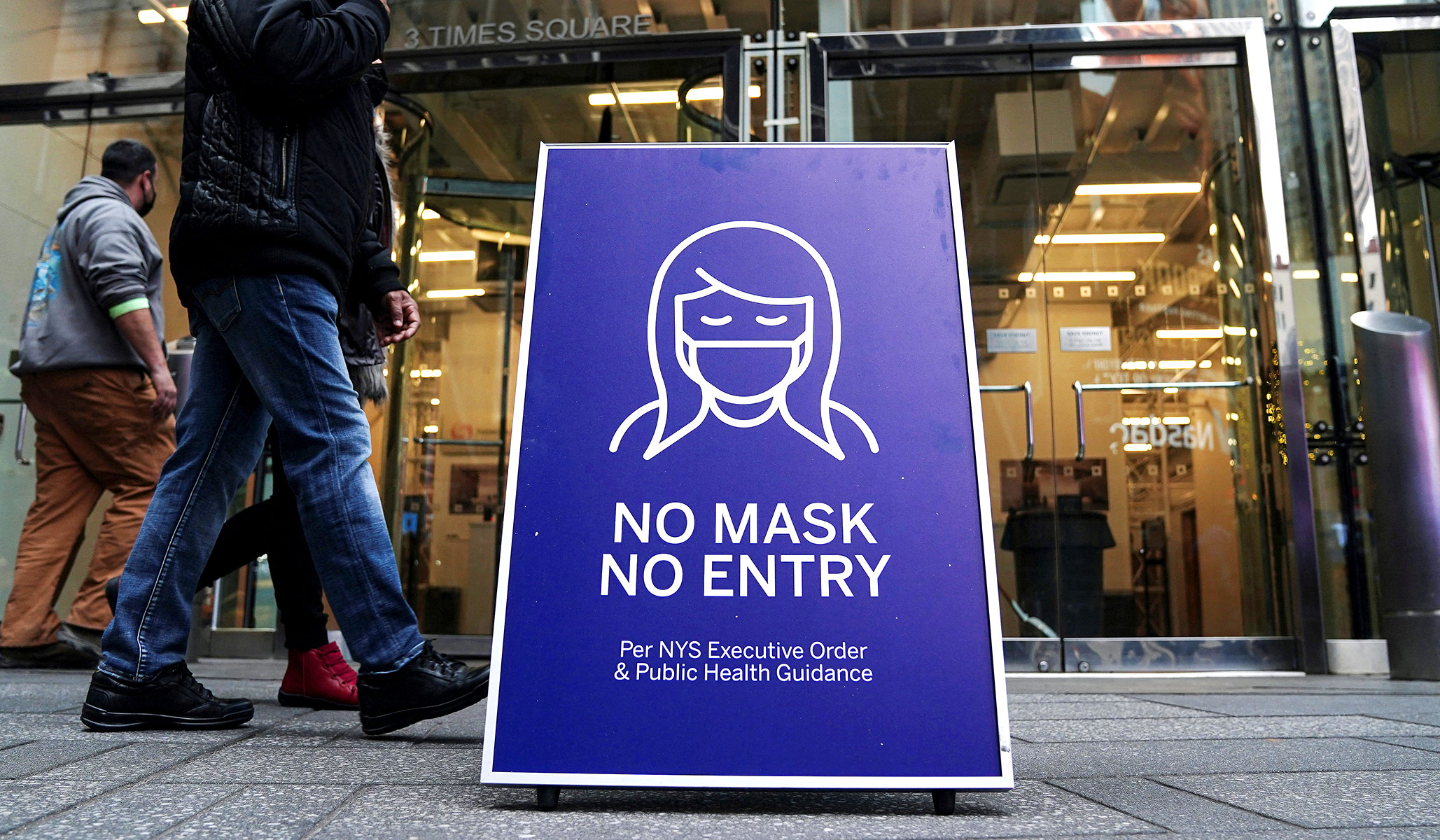 New York Appeals Court Grants Stay, Allowing State to Reinstate Mask Mandate