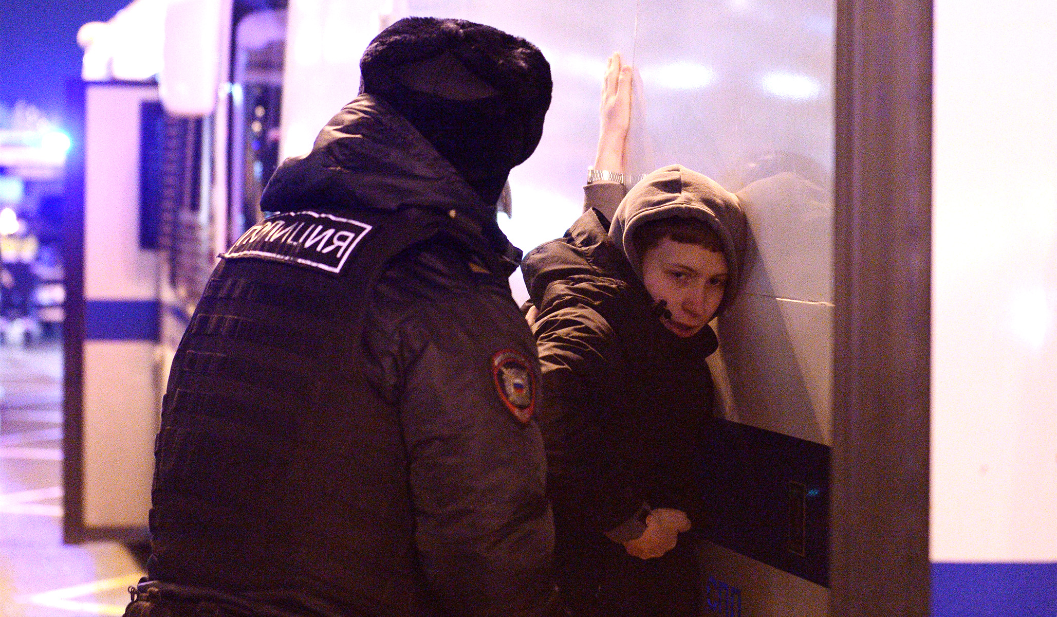 Russian Government Cracks Down on Widespread Anti-War Protests