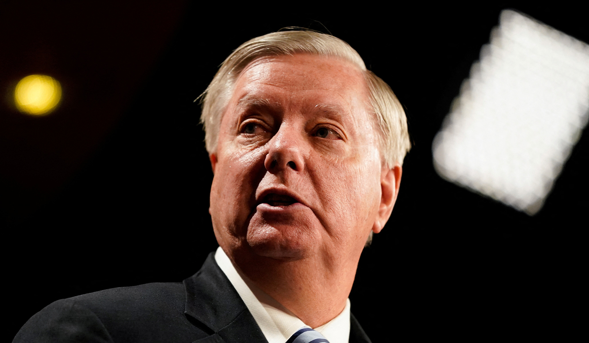 Senators Pay Surprise Visit to Taiwan, Drawing China’s Fury Senators Pay Surprise Visit to Taiwan, Drawing China’s Fury