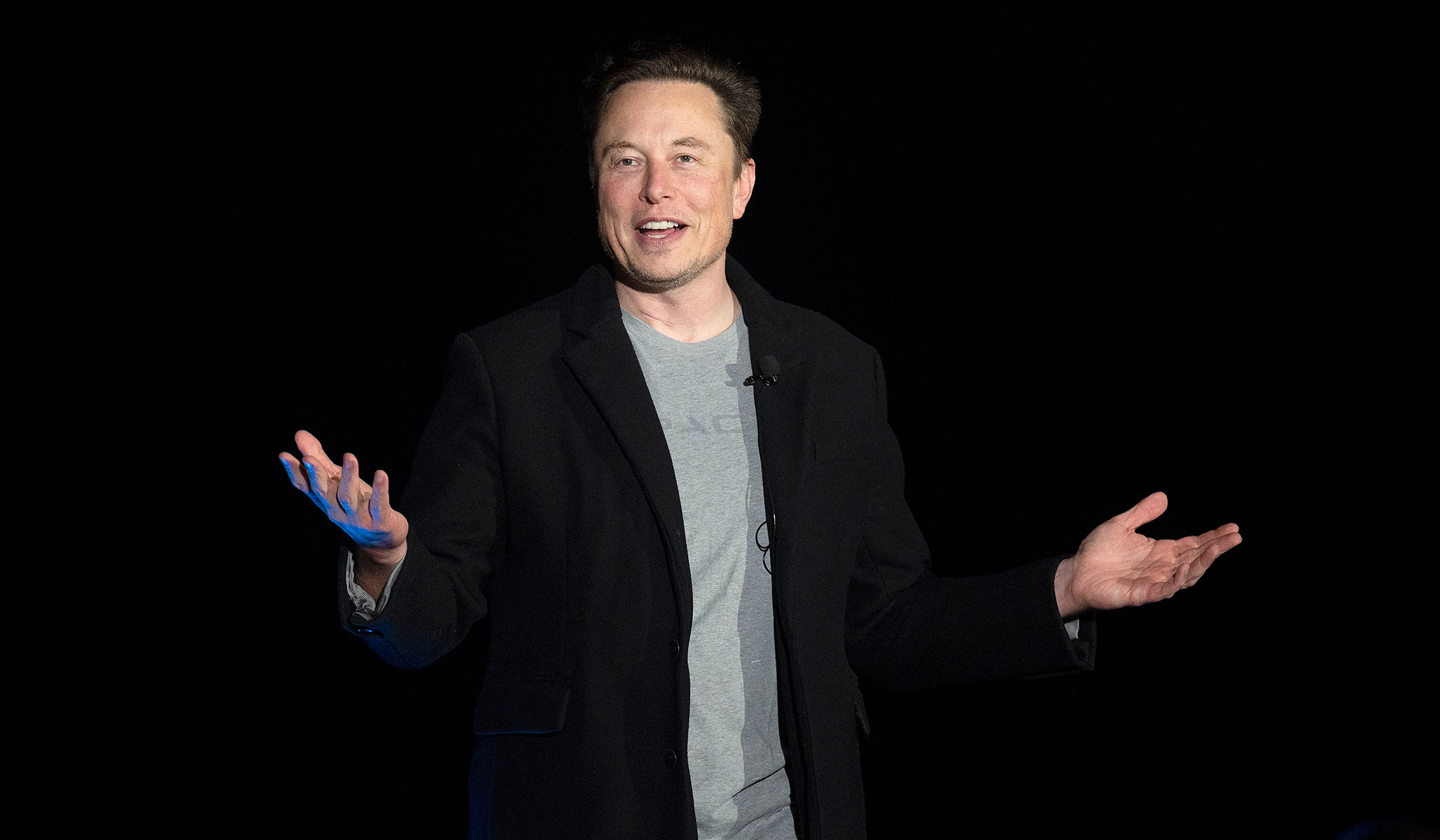 Elon Musk Offers to Buy Twitter Outright, Take Tech Giant Private to Protect Free Speech