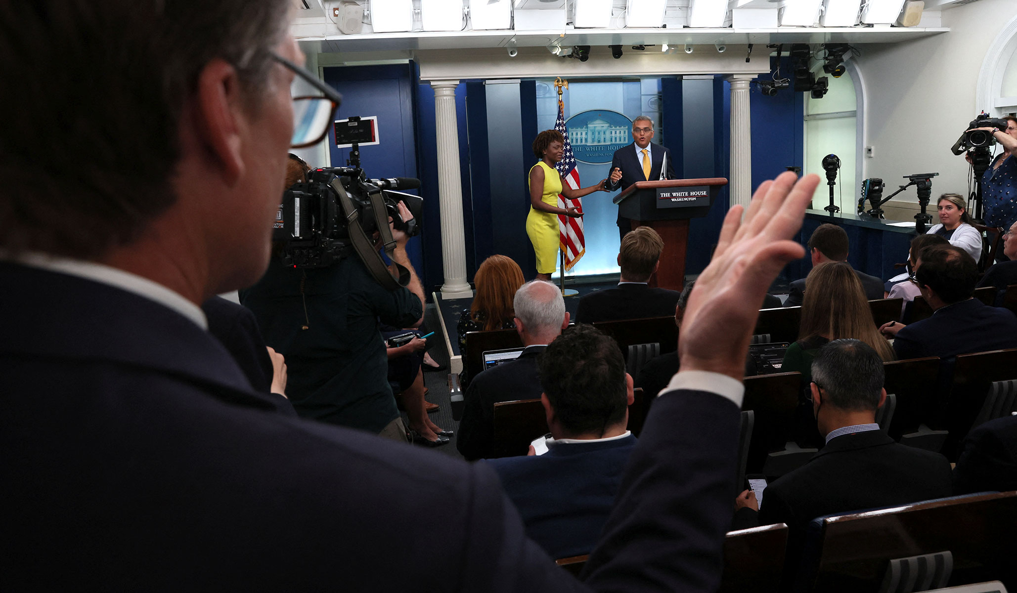 wh press briefing reporters