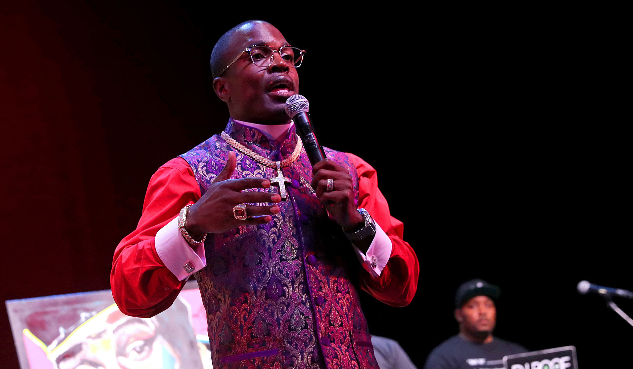 Brooklyn Bishop Robbed at Gunpoint Mid-Sermon Brooklyn Bishop Robbed at Gunpoint Mid-Sermon
