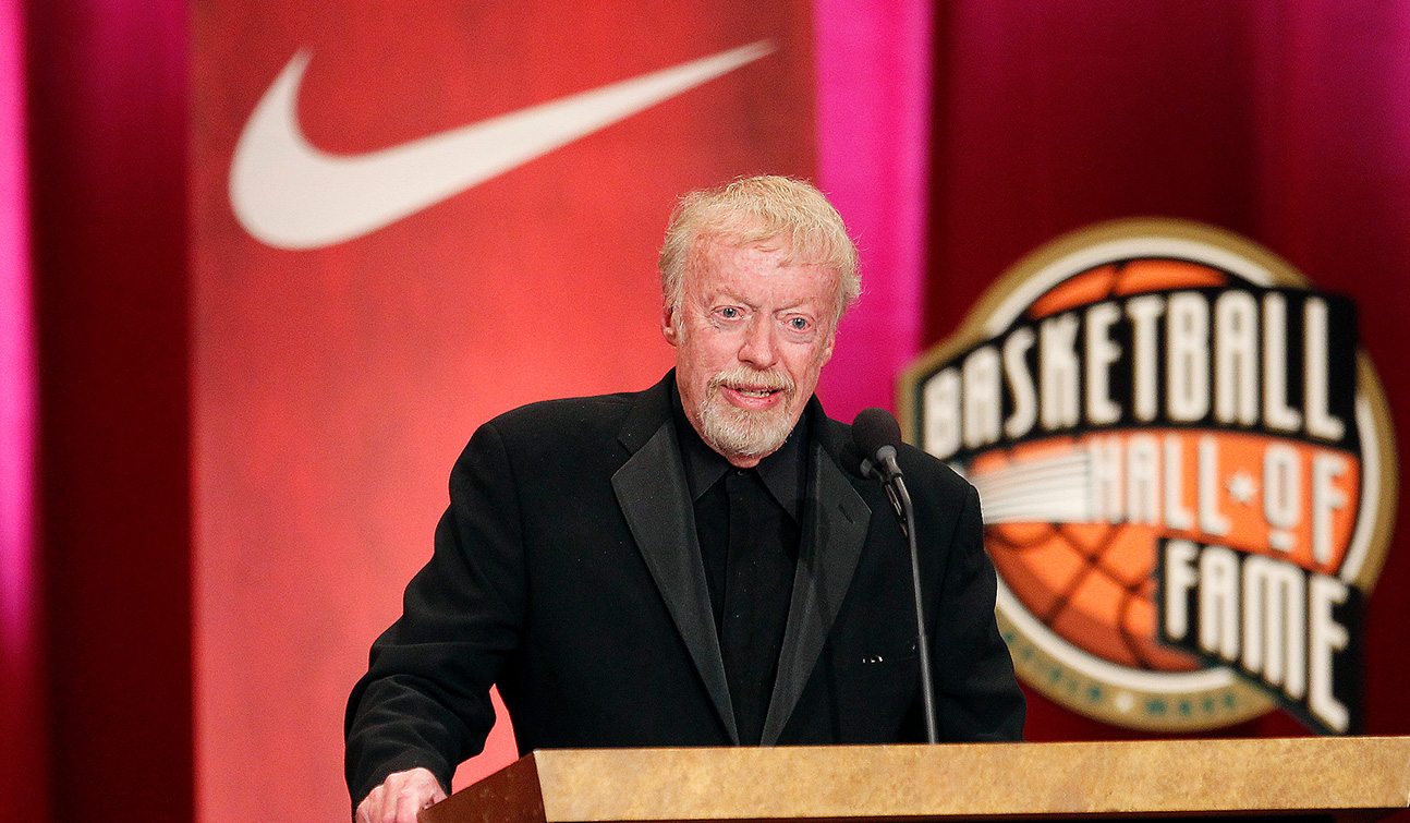 Phil Knight&rsquo;s Diabolical Plan to Flip Oregon?