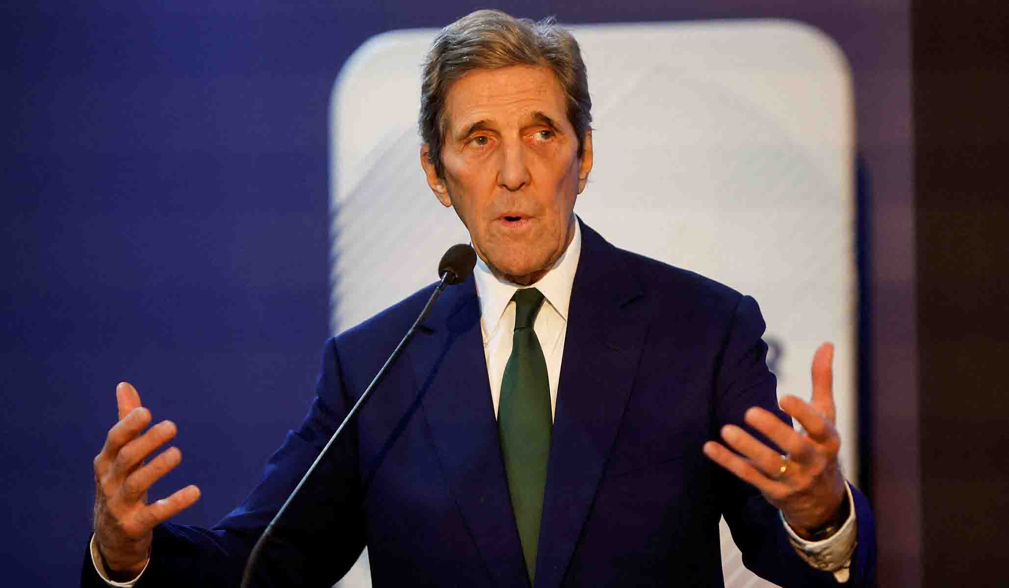 NextImg:House Oversight Committee Demands John Kerry Turn Over CCP Climate-Negotiation Documents