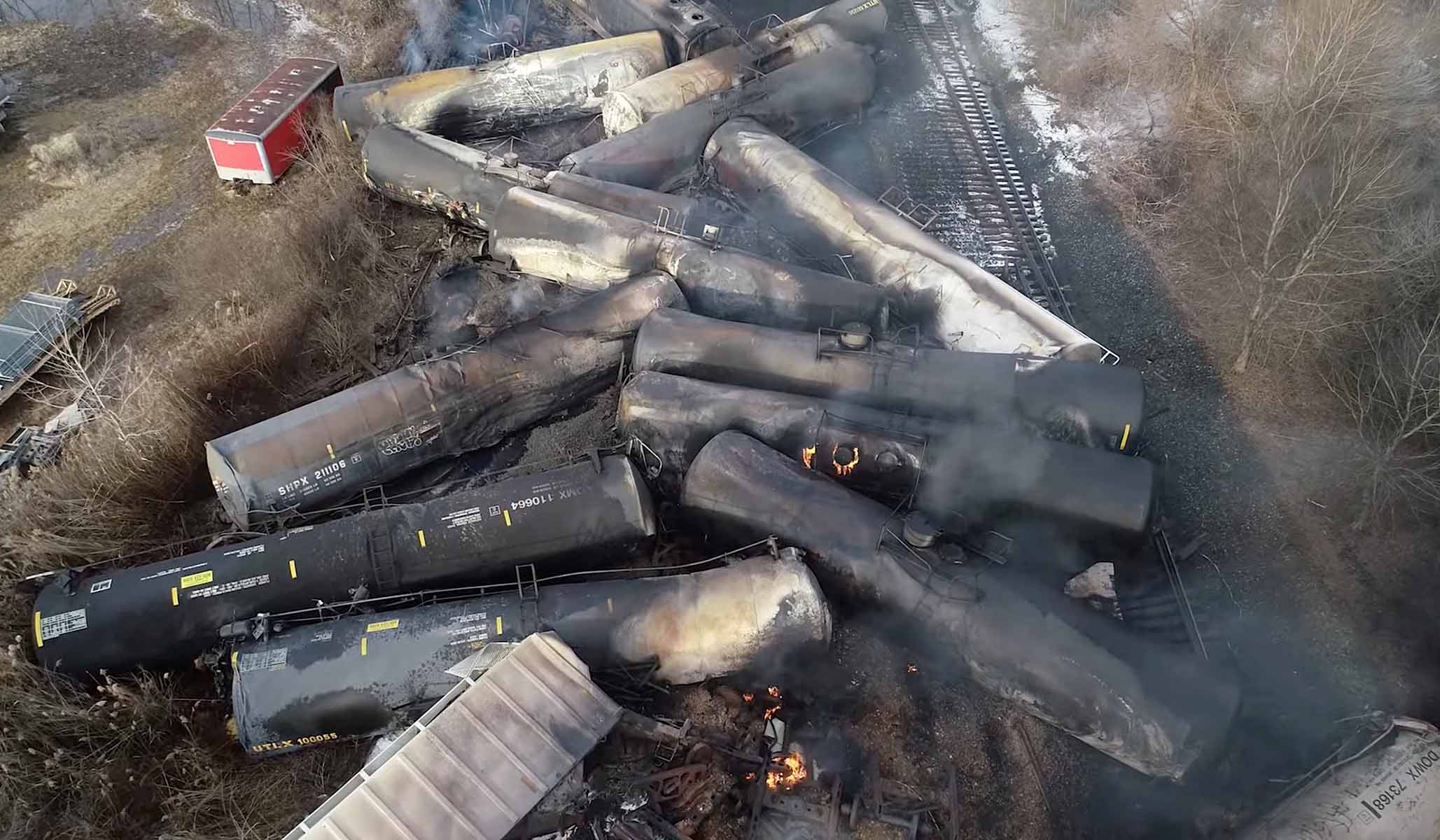 NextImg:FEMA to Deploy Disaster-Support Team to Site of Ohio Train Derailment