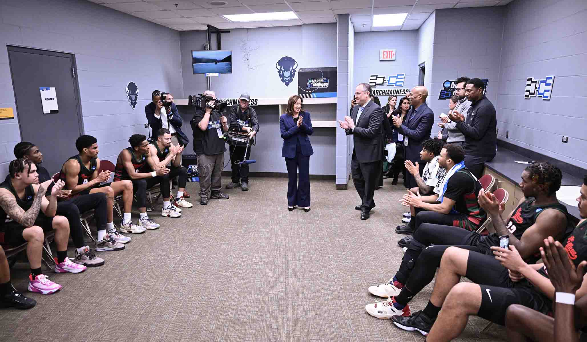 NextImg:The Corner: Coach Kamala’s Cringe Catastrophe
