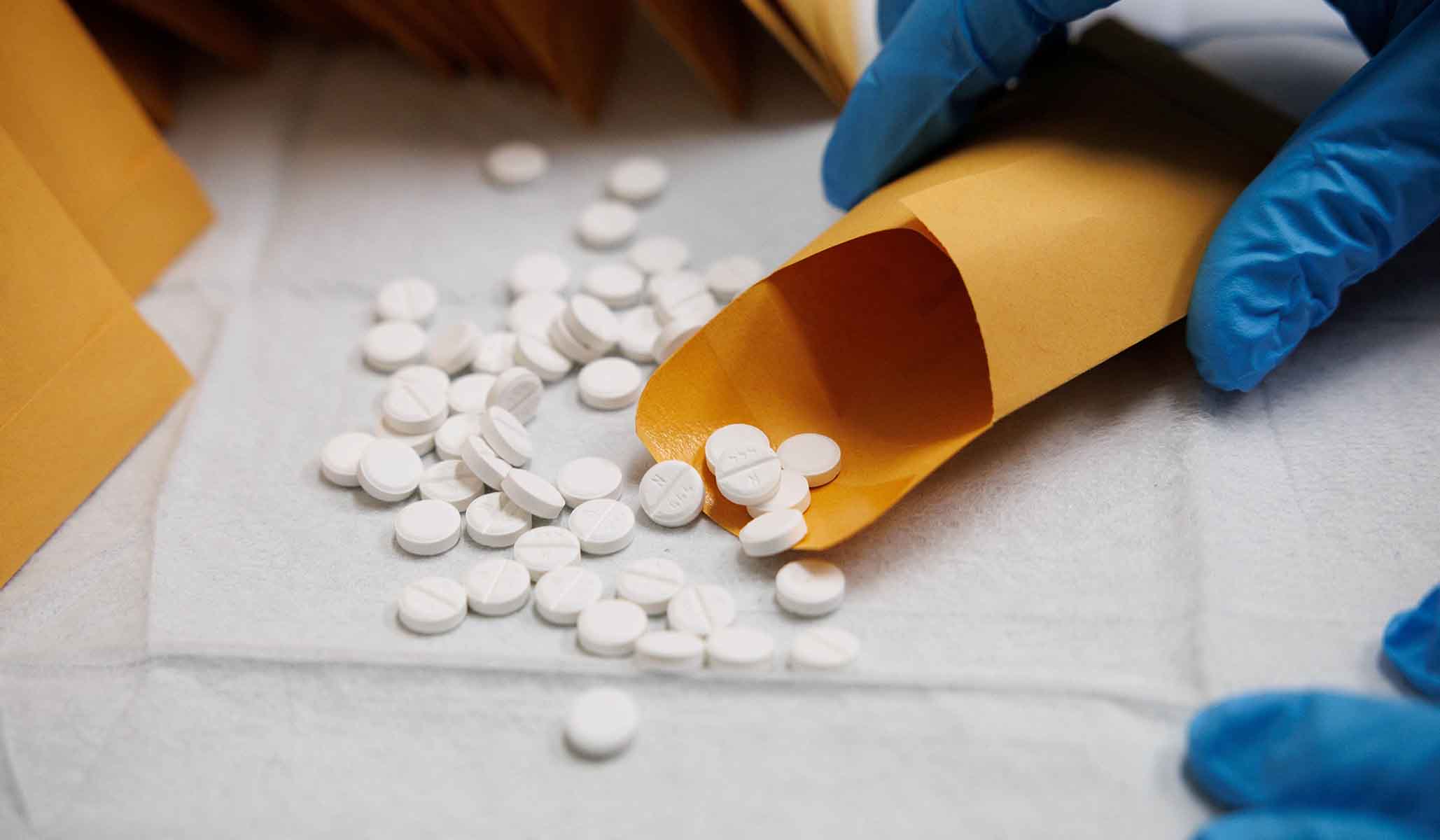 NextImg:Blue States Stockpile Abortion Pills amid Competing Legal Rulings on FDA Approval
