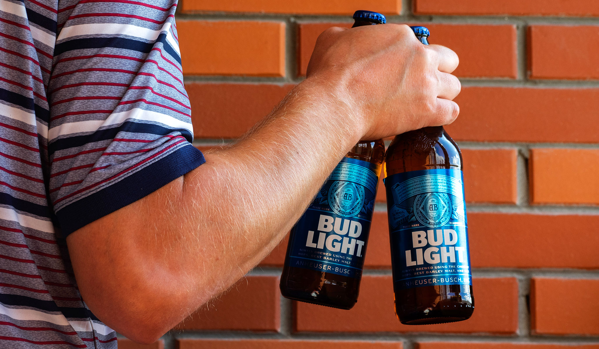 NextImg:The Top Ten Reactions to Bud Light’s Dylan Mulvaney Campaign