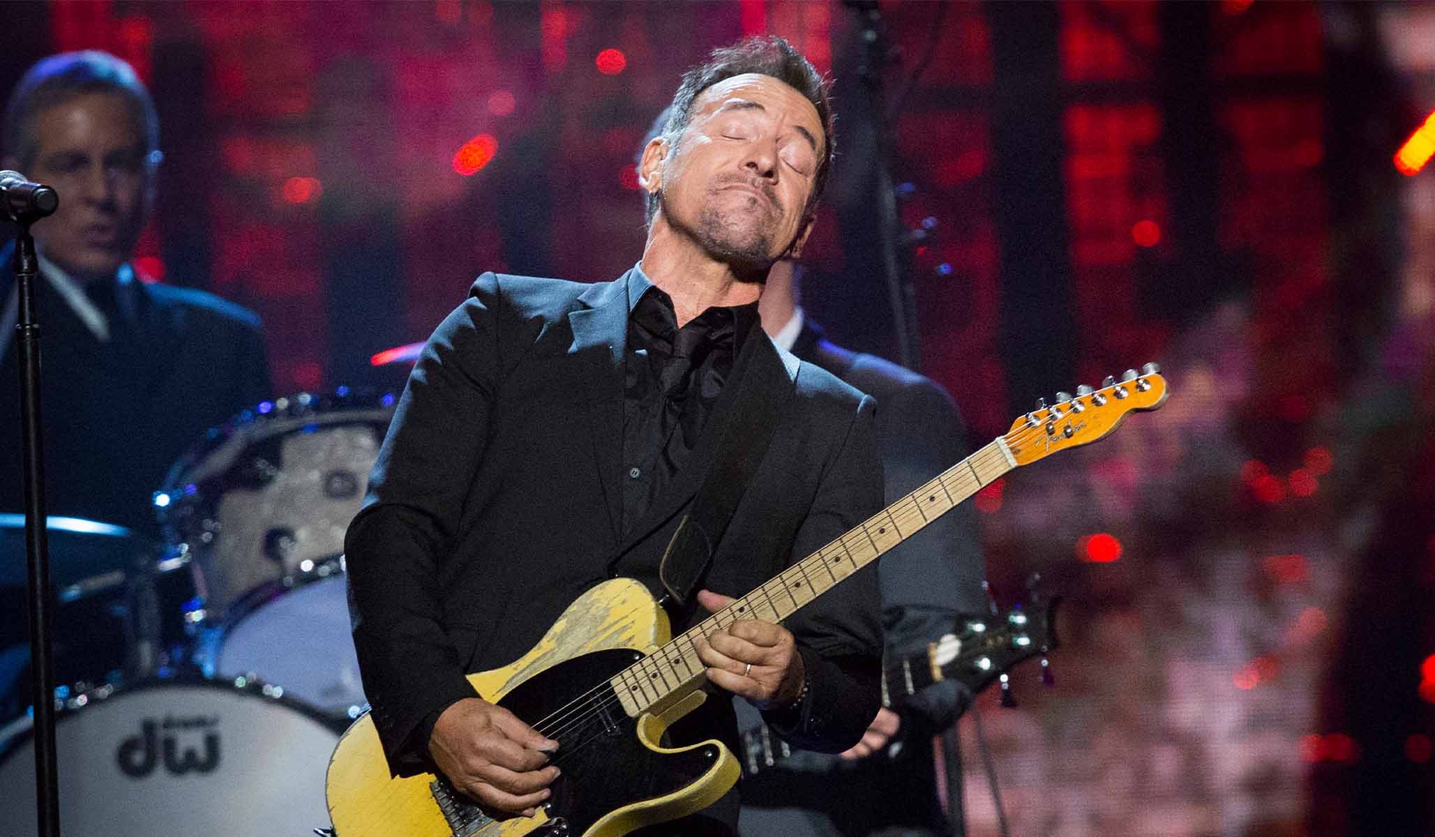 NextImg:The Corner: Concert Review: Bruce Springsteen at the Barclays Center