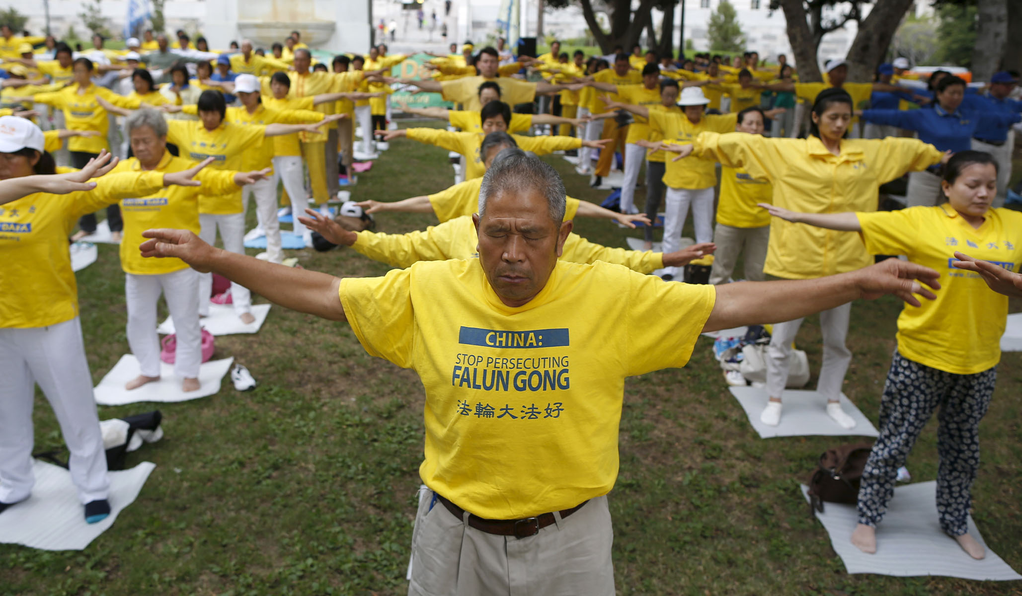 Chinese-Government Agents Tried to Bribe the IRS in Anti–Falun Gong Plot: DOJ