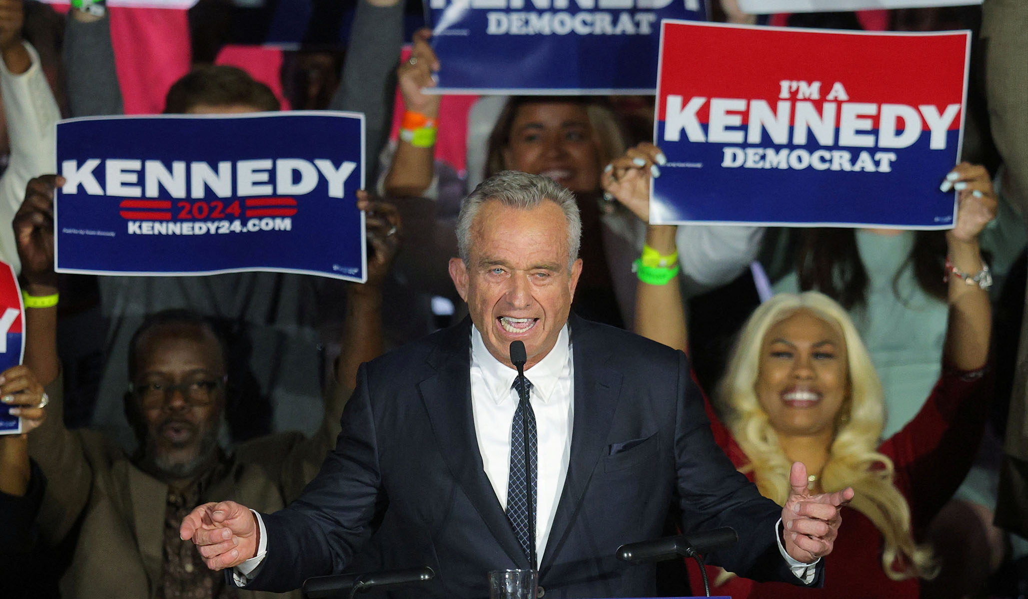 Vote Rfk RFK Jr.’s Polling Strength Undermines Democrats’ ‘Party of Science ...