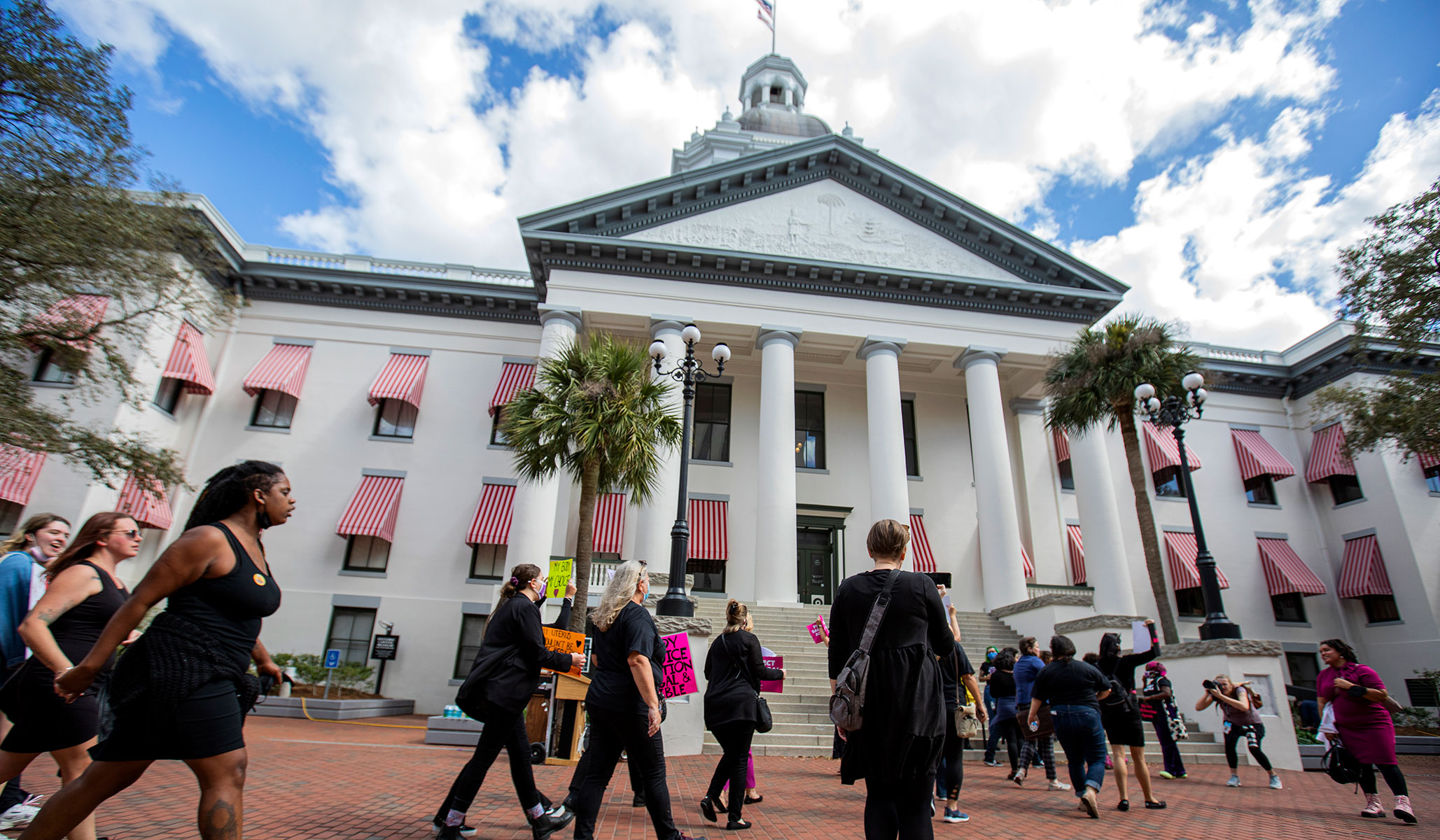 NextImg:Florida Bill Protects Public-Sector Workers