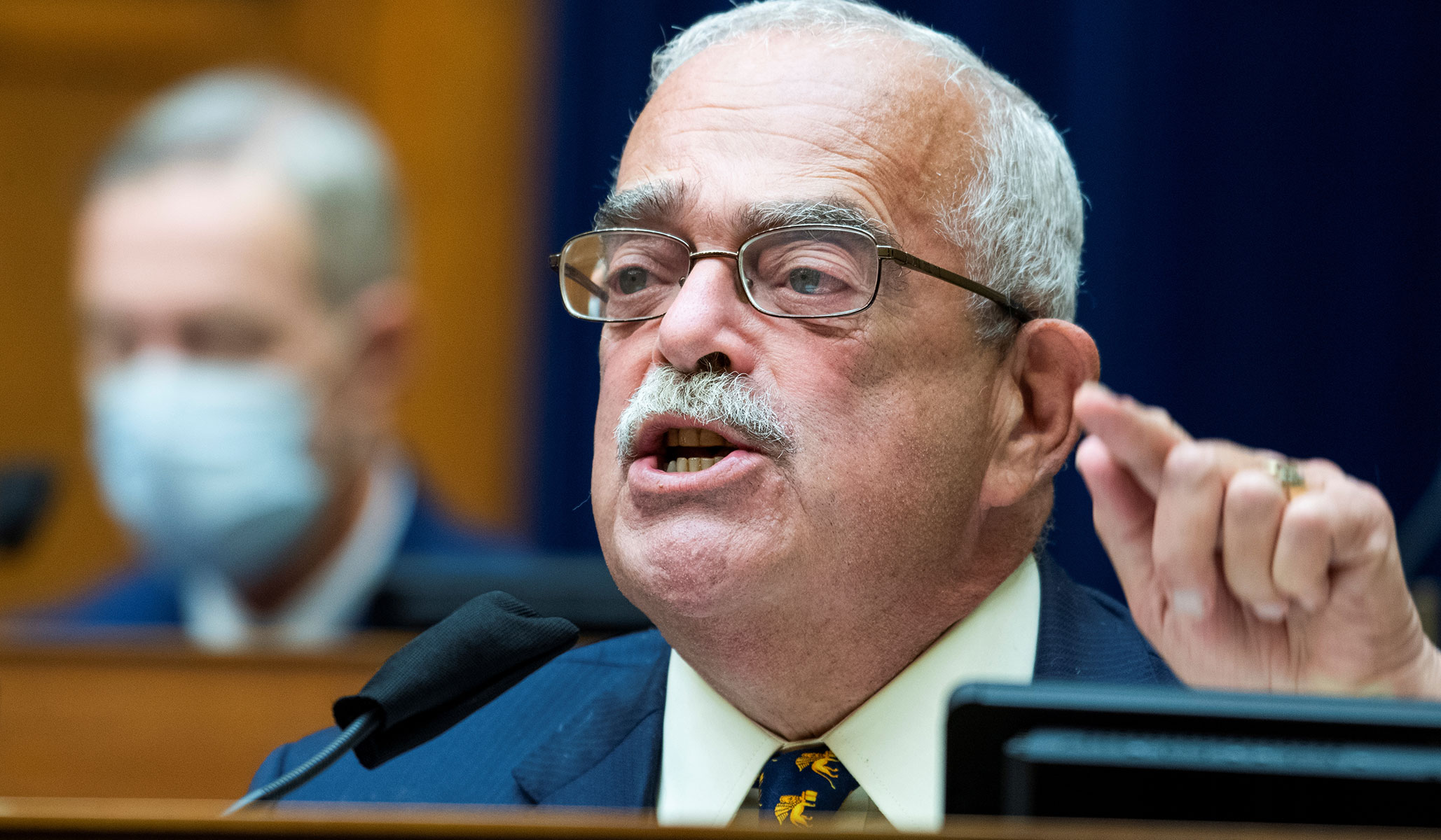 NextImg:Man With Baseball Bat Attacks Staffers at Congressman’s Office