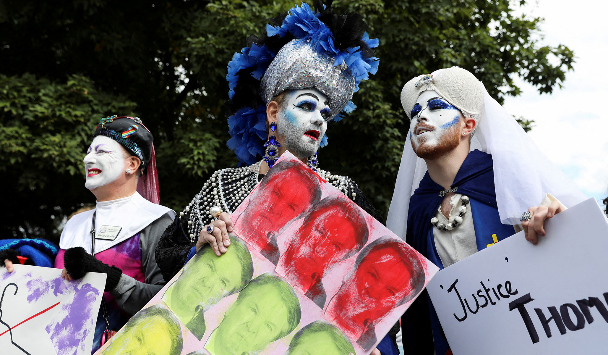 NextImg:‘Queer and Trans Nuns’ : Dodgers Disinvite, Then Re-Invite, Anti-Catholic Group to Pride Night