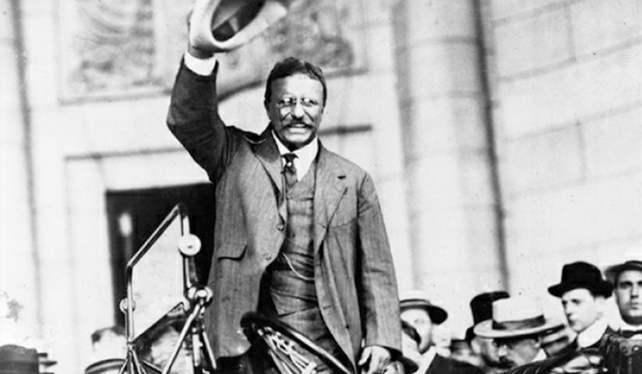 The Curse of Bigness The Curse of Bigness